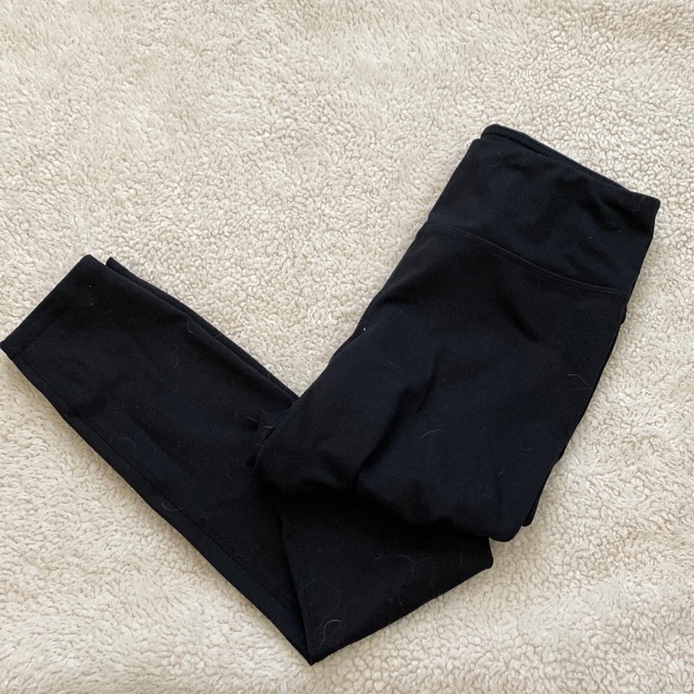 Black leggings